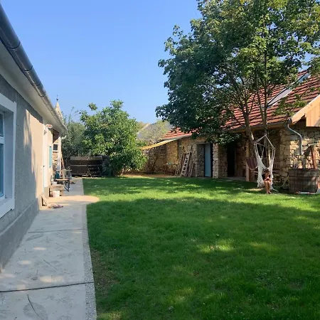 Dejavu Haz 別荘 Szentantalfa